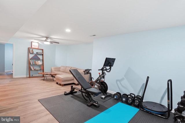 311 N LEE ST N, Falls Church, VA 22046