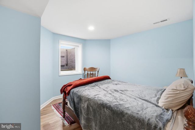 311 N LEE ST N, Falls Church, VA 22046