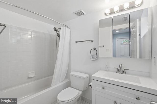 311 N LEE ST N, Falls Church, VA 22046