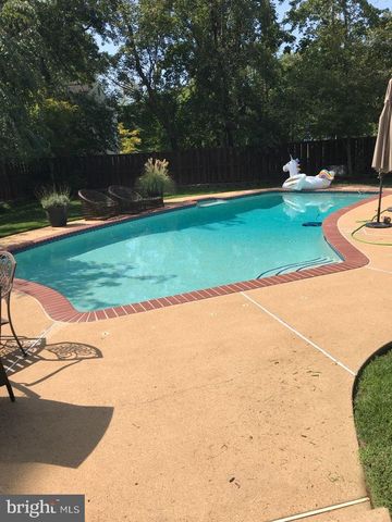 311 N LEE ST N, Falls Church, VA 22046