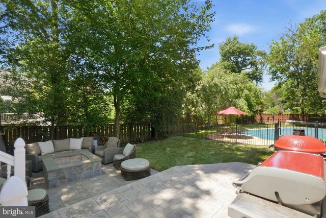311 N LEE ST N, Falls Church, VA 22046