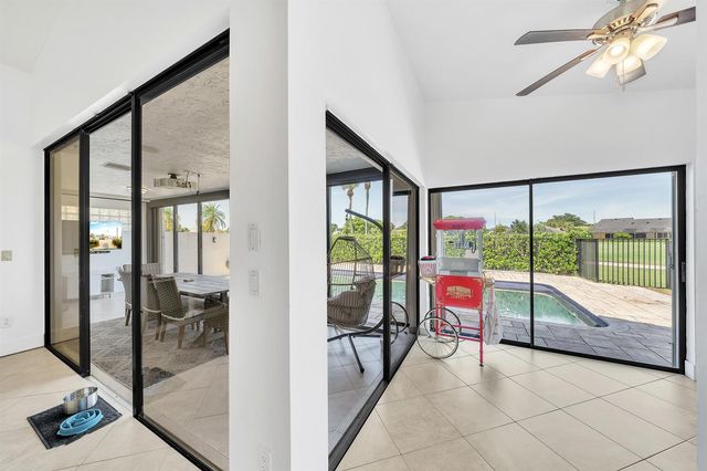 10255 Sunset Bend Drive, Boca Raton, FL 33428