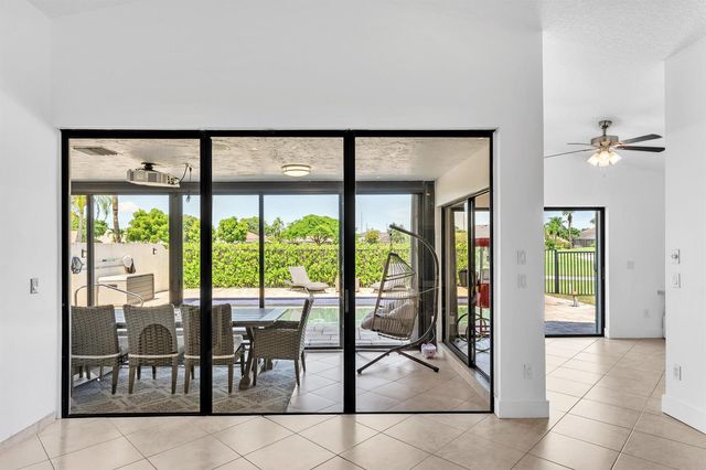 10255 Sunset Bend Drive, Boca Raton, FL 33428