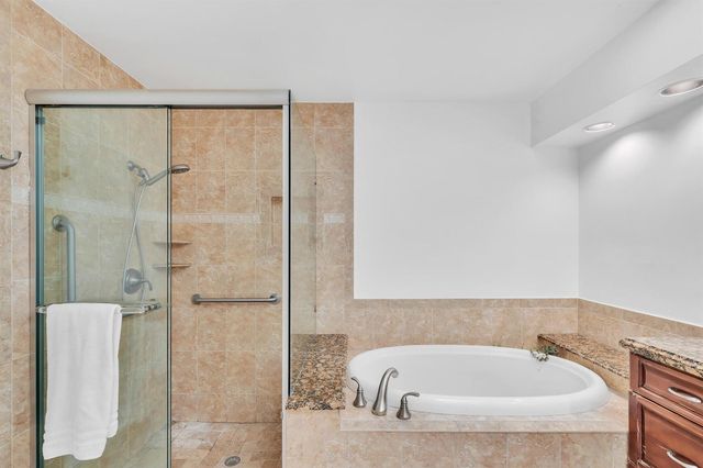 10255 Sunset Bend Drive, Boca Raton, FL 33428