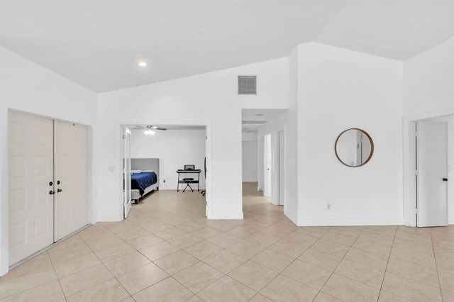 10255 Sunset Bend Drive, Boca Raton, FL 33428