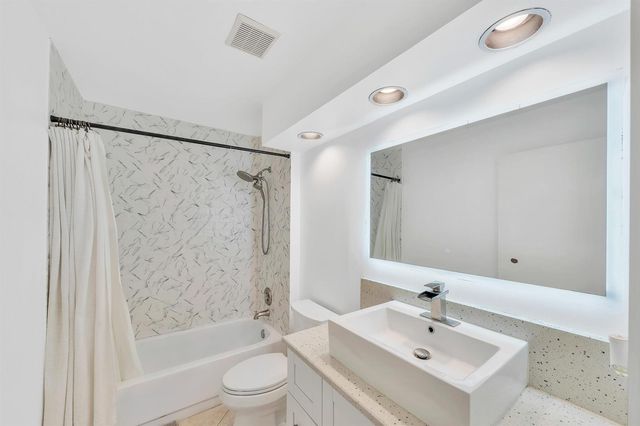 10255 Sunset Bend Drive, Boca Raton, FL 33428