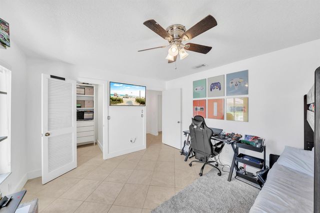 10255 Sunset Bend Drive, Boca Raton, FL 33428