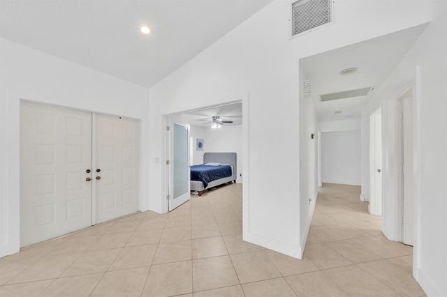 10255 Sunset Bend Drive, Boca Raton, FL 33428