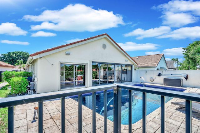10255 Sunset Bend Drive, Boca Raton, FL 33428