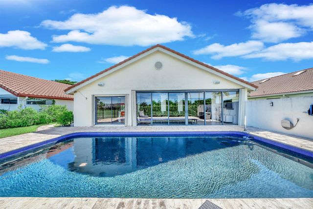 10255 Sunset Bend Drive, Boca Raton, FL 33428