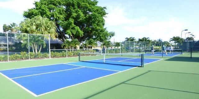 10255 Sunset Bend Drive, Boca Raton, FL 33428