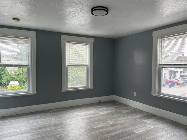 26 Summer St 2, Leominster, MA 01453