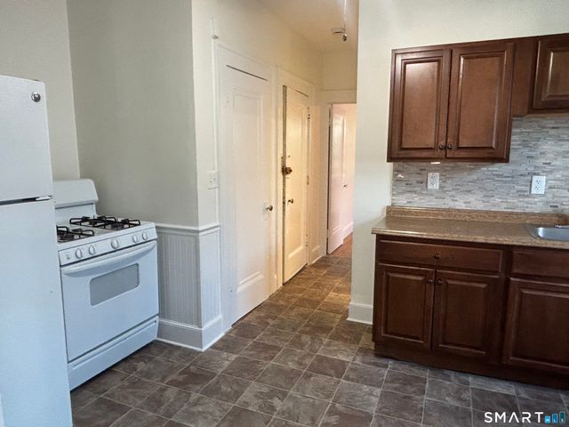 92 Anthony Street 2R, New Haven, CT 06515