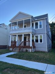 92 Anthony Street 2R, New Haven, CT 06515