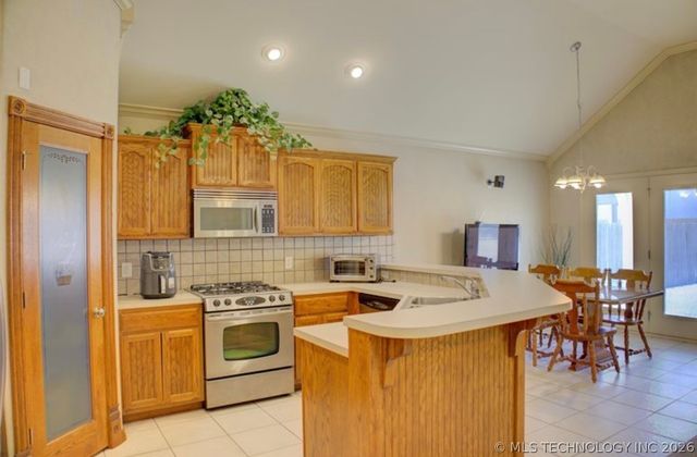 2101 E Princeton Street, Broken Arrow, OK 74012