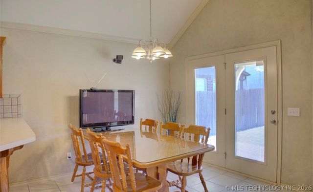 2101 E Princeton Street, Broken Arrow, OK 74012