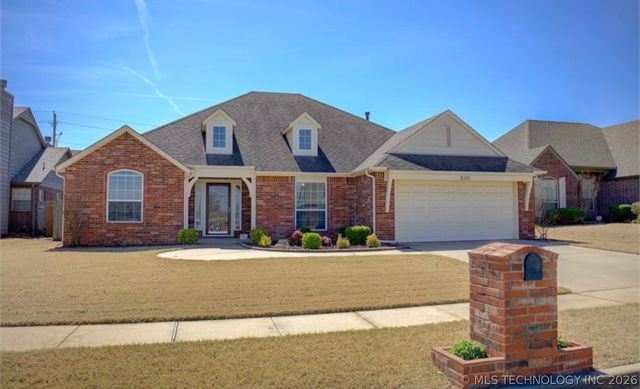 2101 E Princeton Street, Broken Arrow, OK 74012