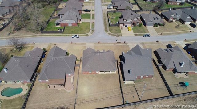 2101 E Princeton Street, Broken Arrow, OK 74012