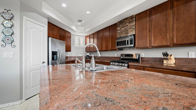 7303 N 14TH Street 12, Phoenix, AZ 85020