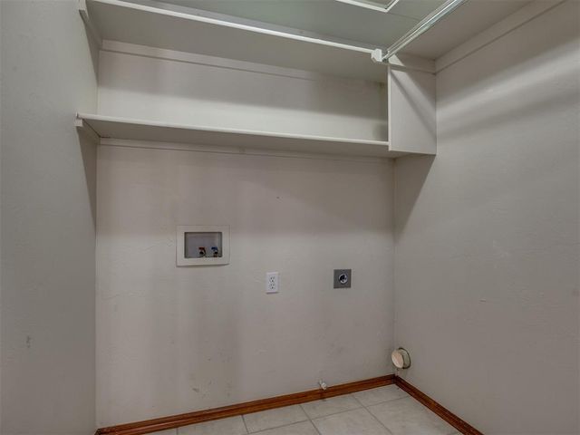 320 W Pines Way, Mustang, OK 73064