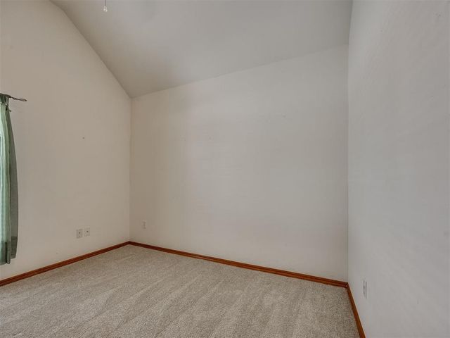 320 W Pines Way, Mustang, OK 73064