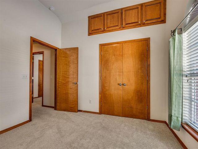 320 W Pines Way, Mustang, OK 73064