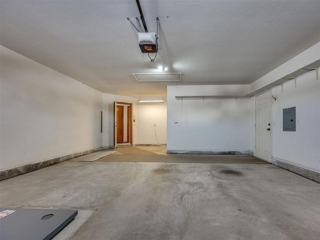 320 W Pines Way, Mustang, OK 73064