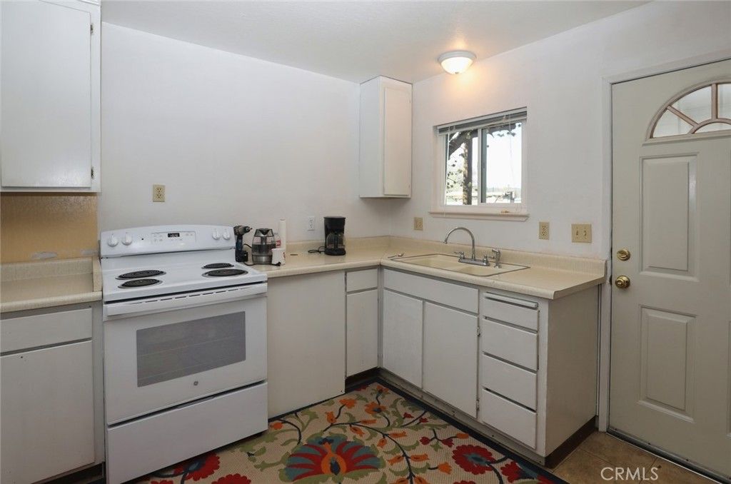 Image 6 of property listing at 3420 Harrison, Clearlake, CA 95422