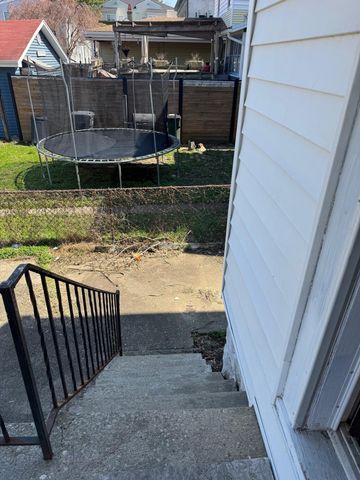 813 5th Avenue, Dayton, KY 41074