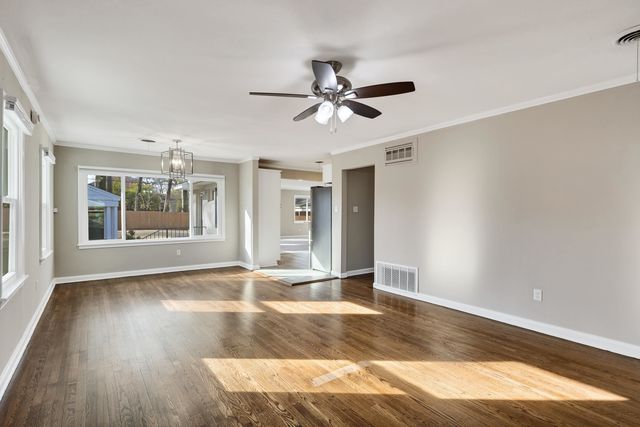 4853 MARION AVE, Memphis, TN 38117