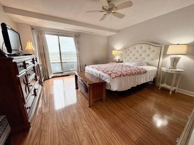 9 Park Ave 313, Hull, MA 02045