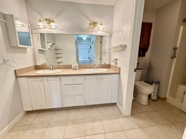 9 Park Ave 313, Hull, MA 02045