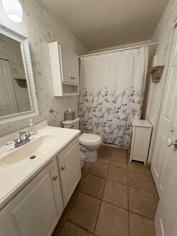 9 Park Ave 313, Hull, MA 02045