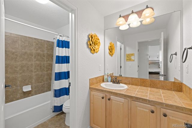 109 Deer Track Court, Granby, CO 80446