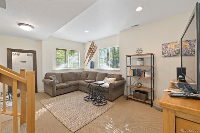 109 Deer Track Court, Granby, CO 80446