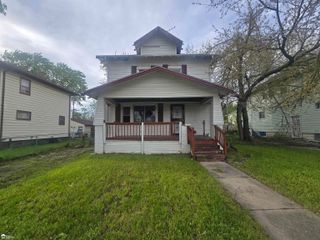 124 W Rankin Street, Flint, MI 48505