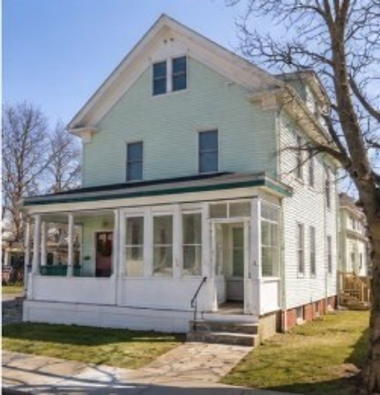 50 Carleton St 50, Newton, MA 02458