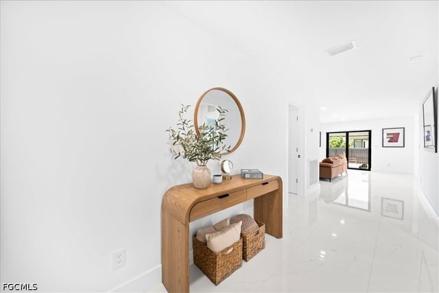 2112 NE 1st AVE, Cape Coral, FL 33909