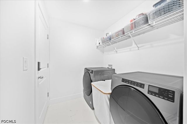 2112 NE 1st AVE, Cape Coral, FL 33909