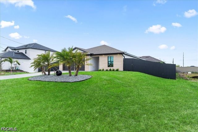 2112 NE 1st AVE, Cape Coral, FL 33909