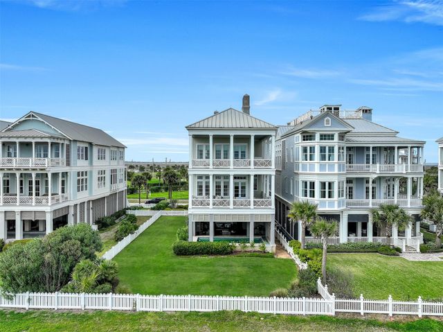 2457 E Seaside Drive, Galveston, TX 77550