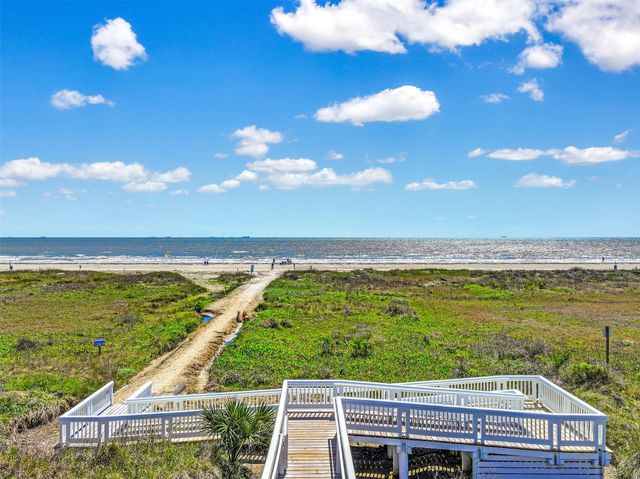 2457 E Seaside Drive, Galveston, TX 77550