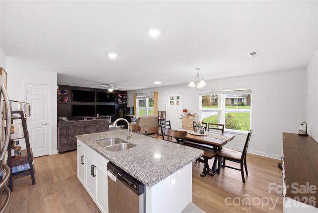 1003 Adams Street, Statesville, NC 28677