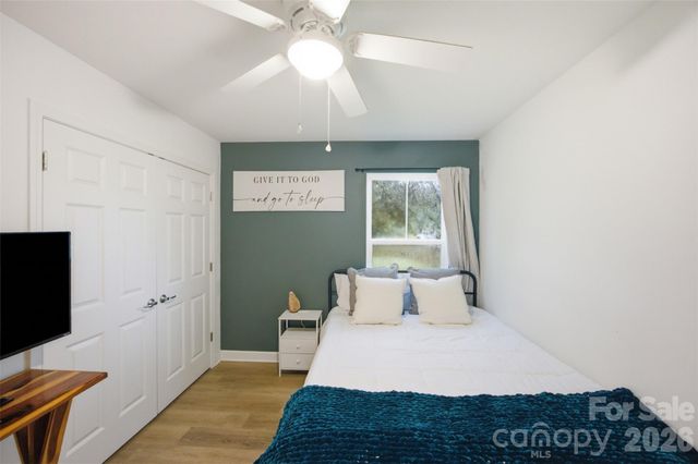 1003 Adams Street, Statesville, NC 28677