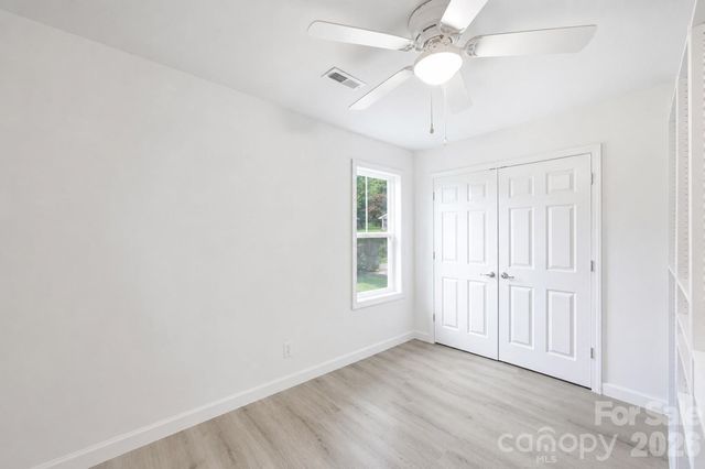 1003 Adams Street, Statesville, NC 28677