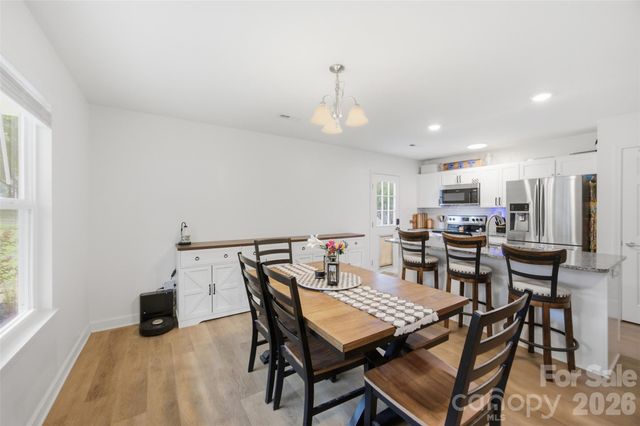 1003 Adams Street, Statesville, NC 28677