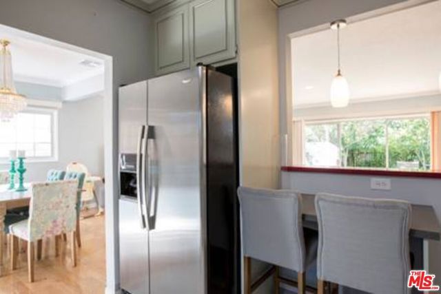 5049 SERRANIA Avenue, Woodland Hills (los Angeles), CA 91364