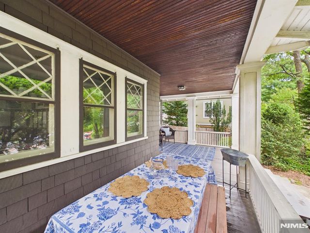 41 Randolph Place, Ridgewood, NJ 07450