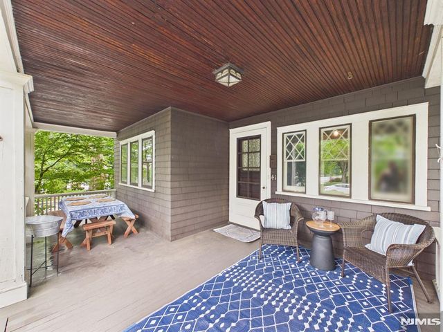 41 Randolph Place, Ridgewood, NJ 07450