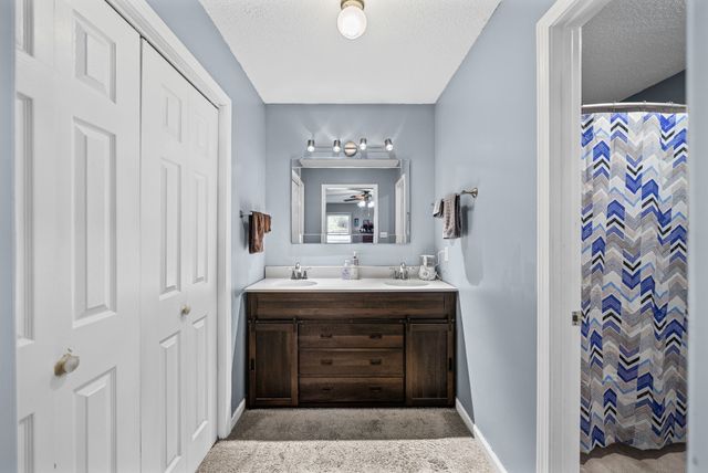 3311 Mallard Dr, Clarksville, TN 37042
